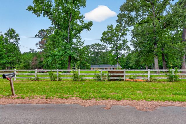 89 County Road 3375, Cleveland, TX 77327