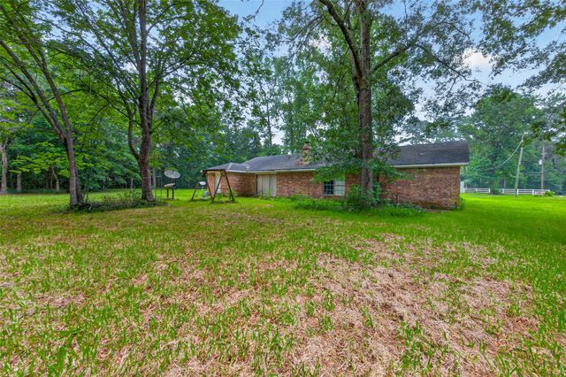 89 County Road 3375, Cleveland, TX 77327