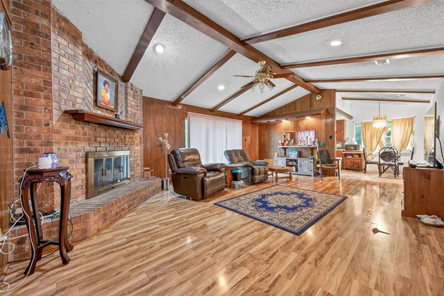 89 County Road 3375, Cleveland, TX 77327