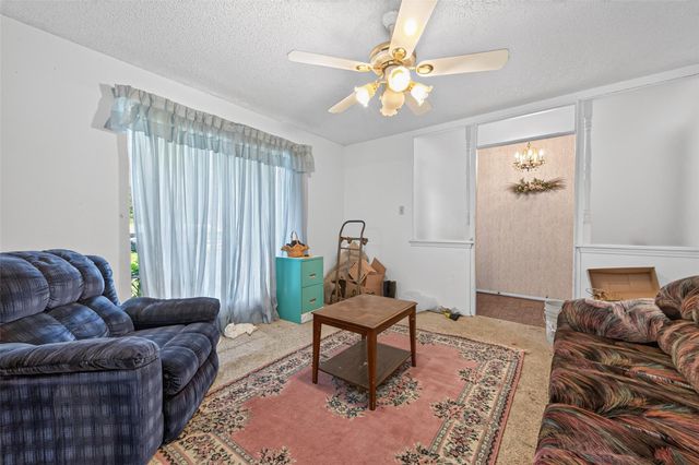 89 County Road 3375, Cleveland, TX 77327