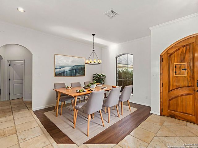 837 Lakeview, Mcqueeney, TX 78123