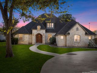 837 Lakeview, Mcqueeney, TX 78123