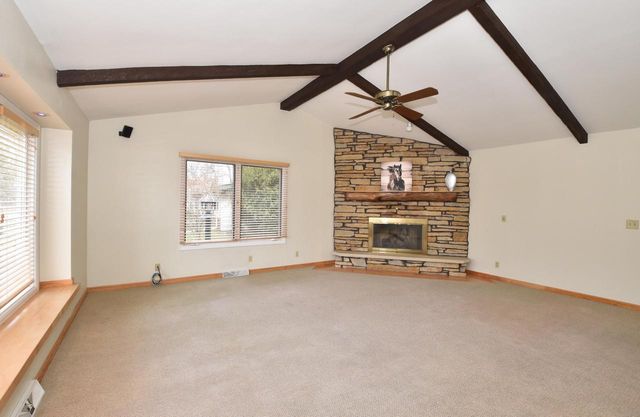 10570 W Pallottine DRIVE, Greenfield, WI 53228