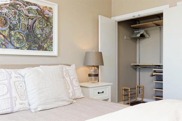 222 Broadway 1204, Oakland, CA 94607