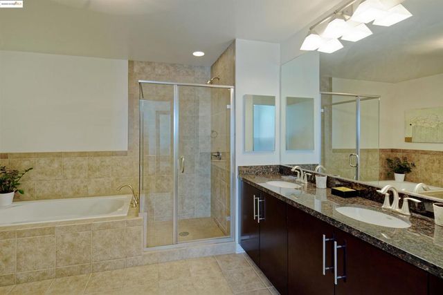 222 Broadway 1204, Oakland, CA 94607