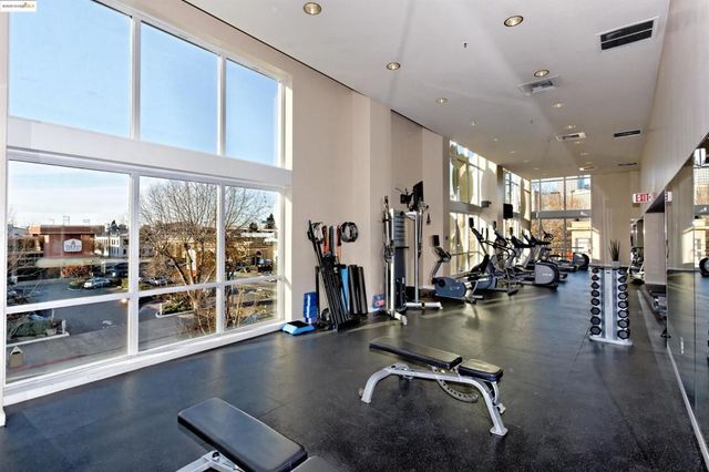 222 Broadway 1204, Oakland, CA 94607