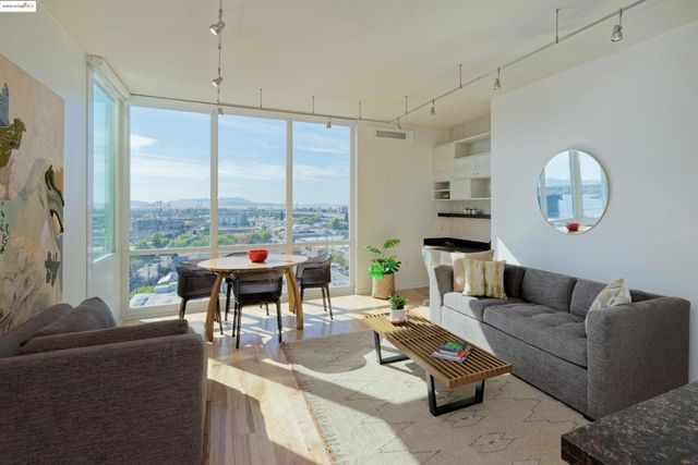 222 Broadway 1204, Oakland, CA 94607