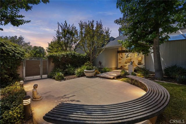 130 S Leola Way, Anaheim Hills, CA 92807