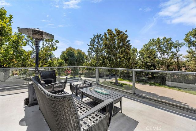 130 S Leola Way, Anaheim Hills, CA 92807