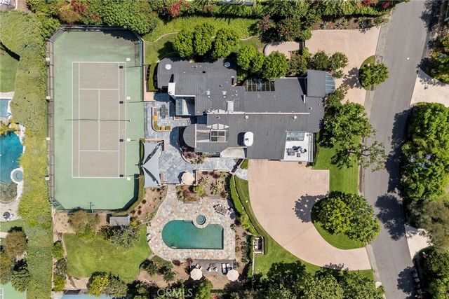 130 S Leola Way, Anaheim Hills, CA 92807