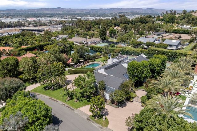 130 S Leola Way, Anaheim Hills, CA 92807