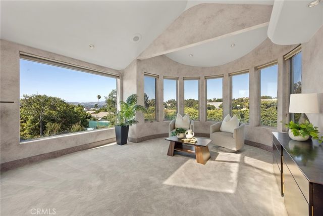 130 S Leola Way, Anaheim Hills, CA 92807