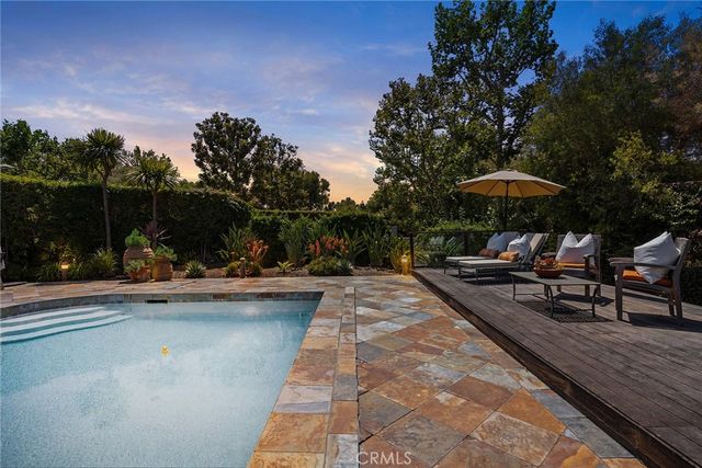 130 S Leola Way, Anaheim Hills, CA 92807