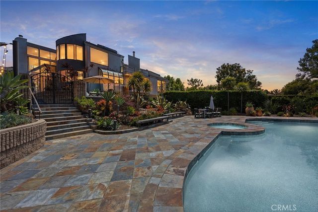 130 S Leola Way, Anaheim Hills, CA 92807