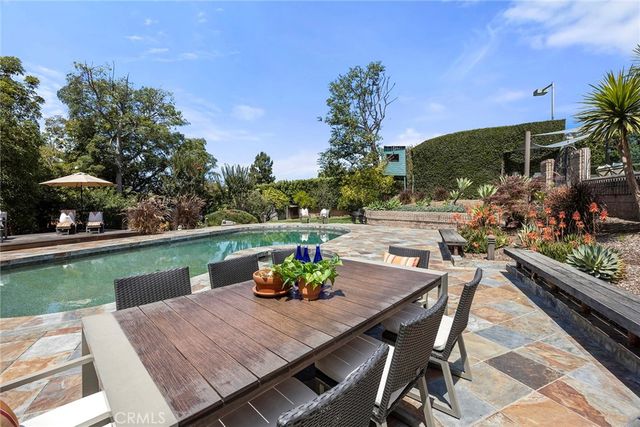 130 S Leola Way, Anaheim Hills, CA 92807