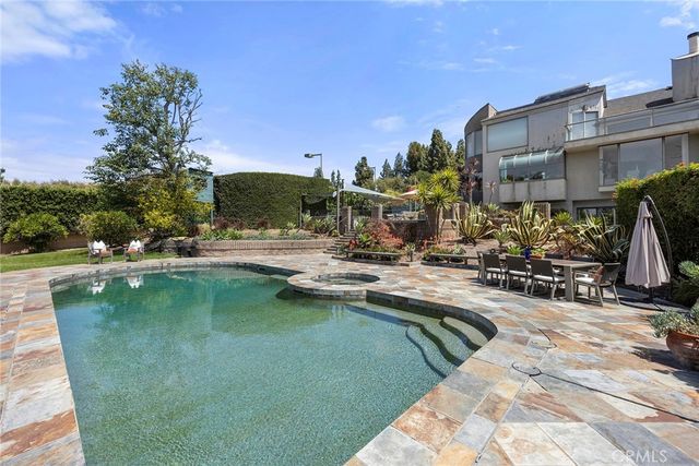 130 S Leola Way, Anaheim Hills, CA 92807