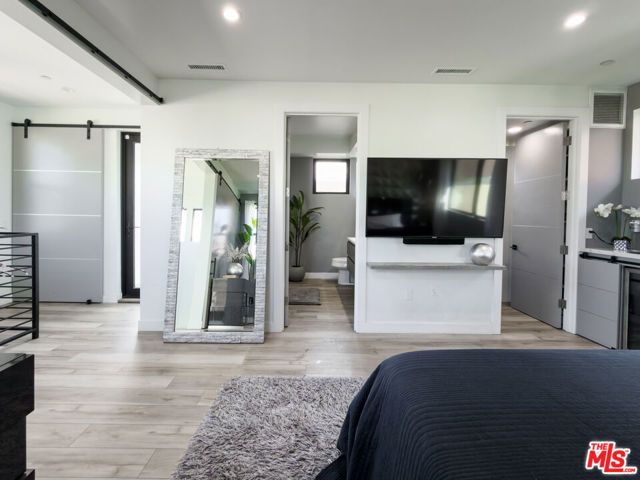 13354 Beach Avenue, Marina Del Rey, CA 90292