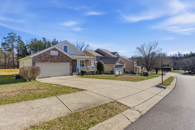110 Trail Ridge Way, Hendersonville, TN 37075