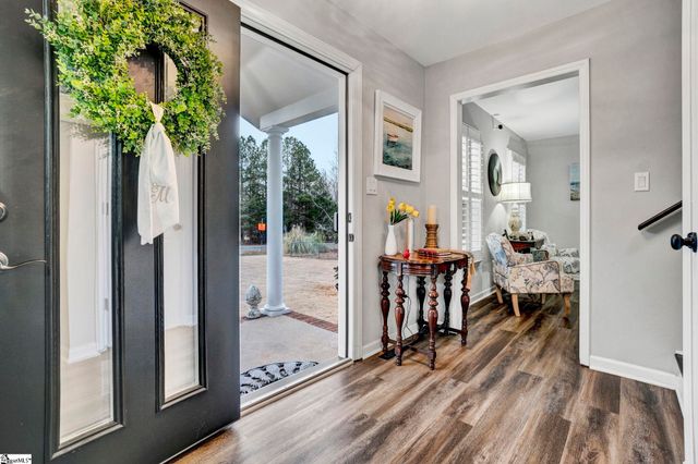 66 Cain Road, Laurens, SC 29360