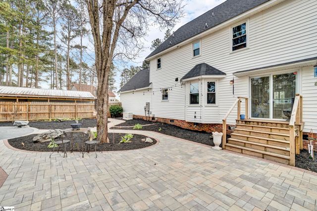 66 Cain Road, Laurens, SC 29360