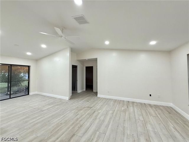1420 SE 19th ST, Cape Coral, FL 33990