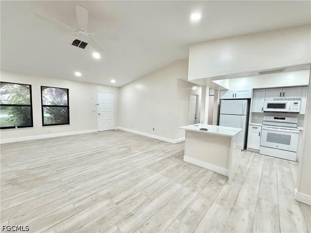 1420 SE 19th ST, Cape Coral, FL 33990