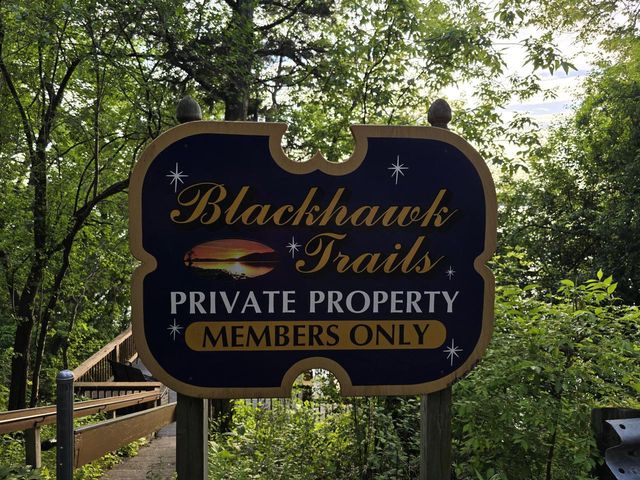 2505 E Lake Shore DRIVE, Twin Lakes, WI 53181