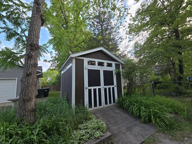 2505 E Lake Shore DRIVE, Twin Lakes, WI 53181
