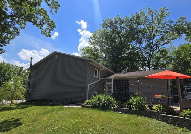 2505 E Lake Shore DRIVE, Twin Lakes, WI 53181