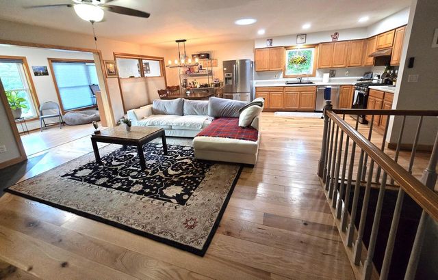 2505 E Lake Shore DRIVE, Twin Lakes, WI 53181