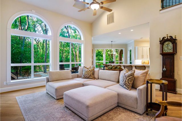 2718 Sylvan Way, Mckinney, TX 75072