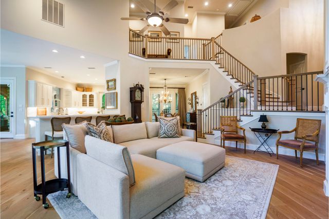 2718 Sylvan Way, Mckinney, TX 75072