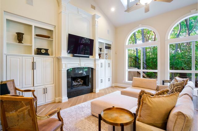 2718 Sylvan Way, Mckinney, TX 75072