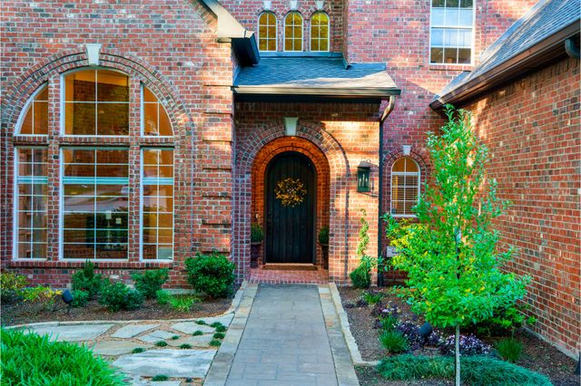 2718 Sylvan Way, Mckinney, TX 75072