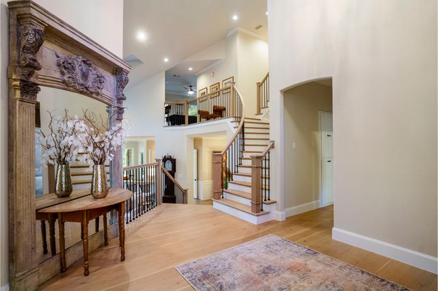 2718 Sylvan Way, Mckinney, TX 75072