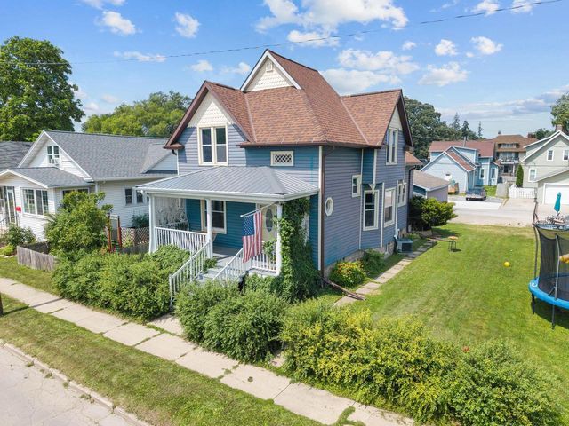 830 CHRISTIANA STREET, Green Bay, WI 54303