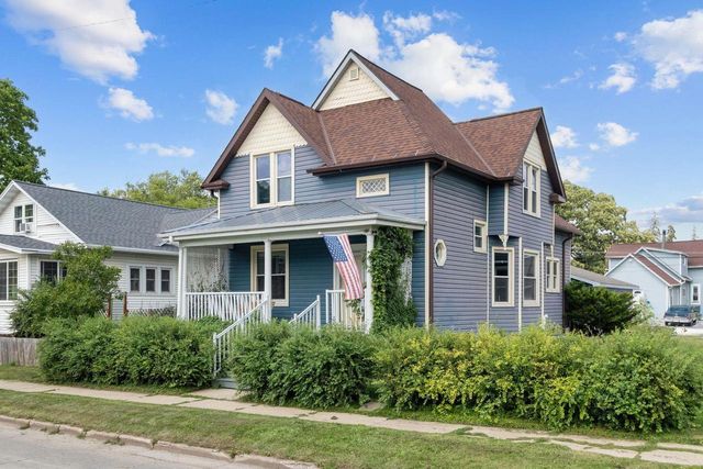 830 CHRISTIANA STREET, Green Bay, WI 54303