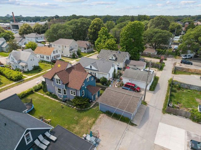 830 CHRISTIANA STREET, Green Bay, WI 54303
