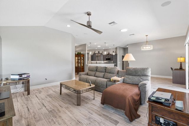 4774 COSENTINO COURT, The Villages, FL 32163