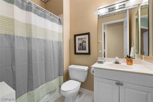 5020 Marina Cove DR 201, Naples, FL 34112