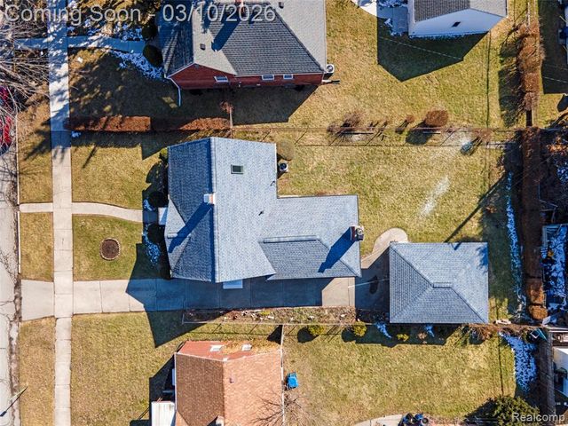 2209 Garfield Avenue, Lincoln Park, MI 48146