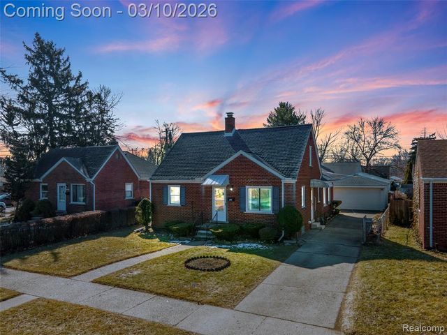 2209 Garfield Avenue, Lincoln Park, MI 48146