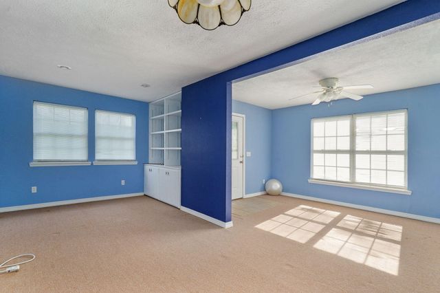 250 Tallgrass Road, Ozark, MO 65721