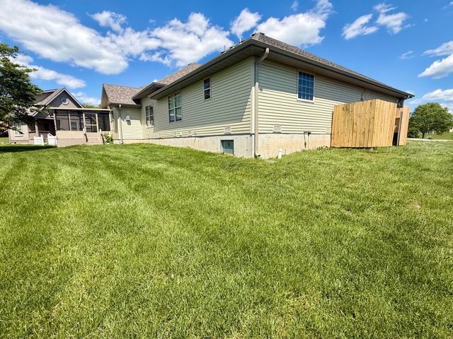 250 Tallgrass Road, Ozark, MO 65721