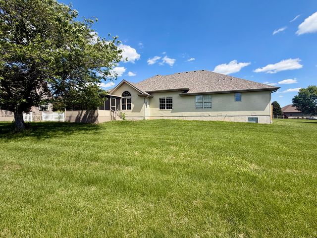 250 Tallgrass Road, Ozark, MO 65721