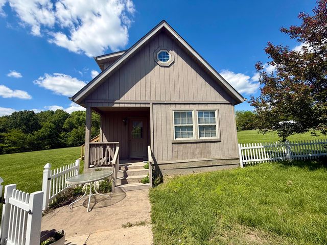 250 Tallgrass Road, Ozark, MO 65721