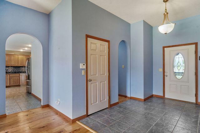 250 Tallgrass Road, Ozark, MO 65721