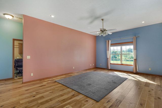 250 Tallgrass Road, Ozark, MO 65721
