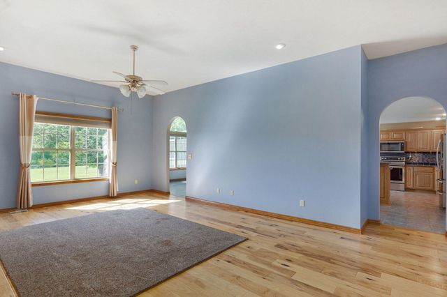 250 Tallgrass Road, Ozark, MO 65721