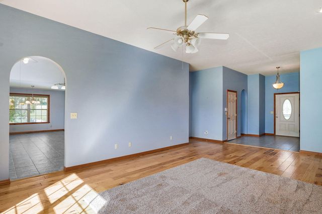250 Tallgrass Road, Ozark, MO 65721